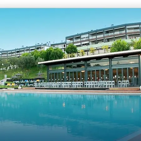 Spacious Terrace Pool & Tennis - Marina