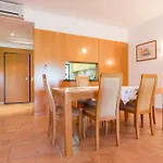 Spacious Terrace Pool & Tennis - Marina