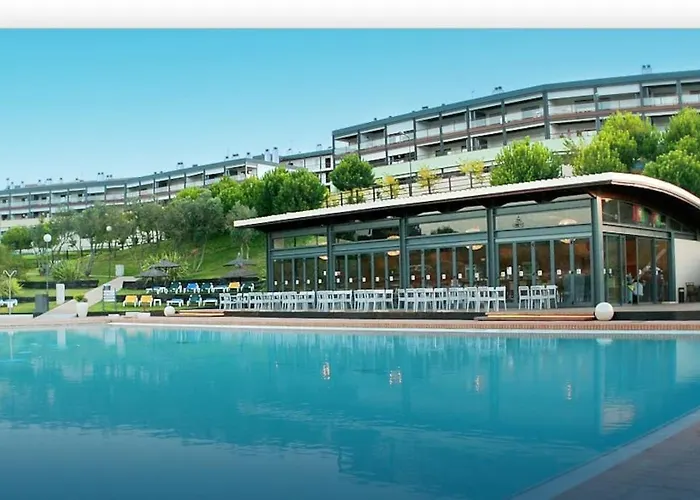 Spacious Terrace Apt Pool & Tennis - Marina Lagos