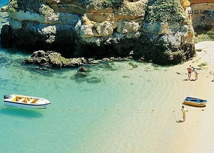 Resort-Style Spacious T2 With Pools And Tennis 5Min Beach Marina Lagos