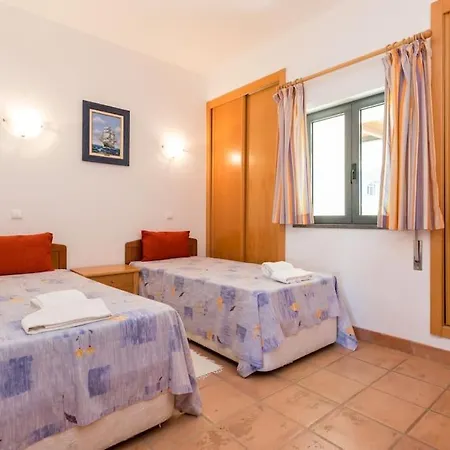 公寓 Spacious Terrace Pool & Tennis - Marina