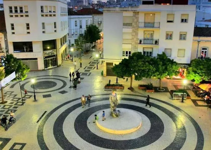 Spacious Terrace Pool & Tennis - Marina * Lagos