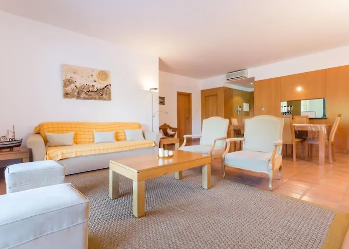 Spacious Terrace Pool & Tennis - Marina *