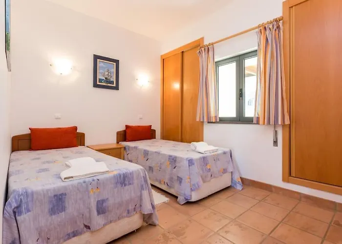 Apartamento Spacious Terrace Pool & Tennis - Marina